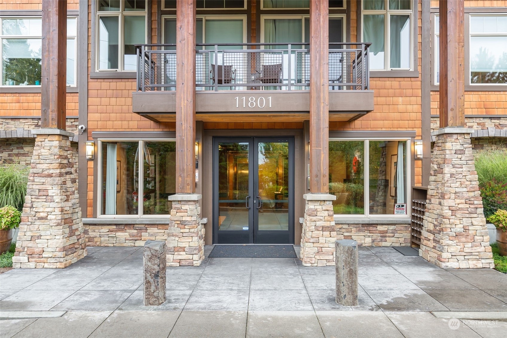 Property Photo:  11801 Harbour Pointe Boulevard 314  WA 98275 