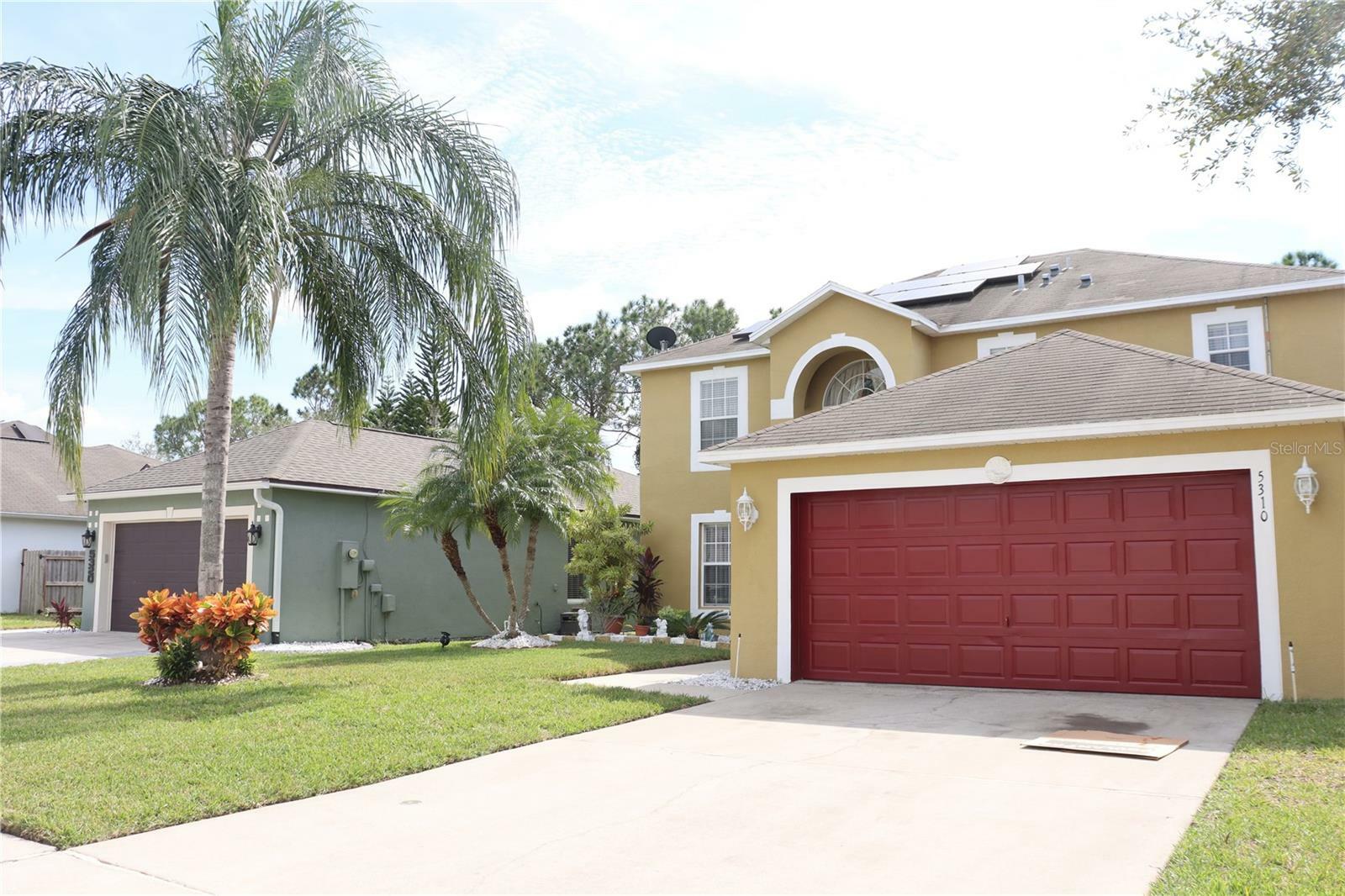 Property Photo: 5310 Silver Thistle Lane FL 34772