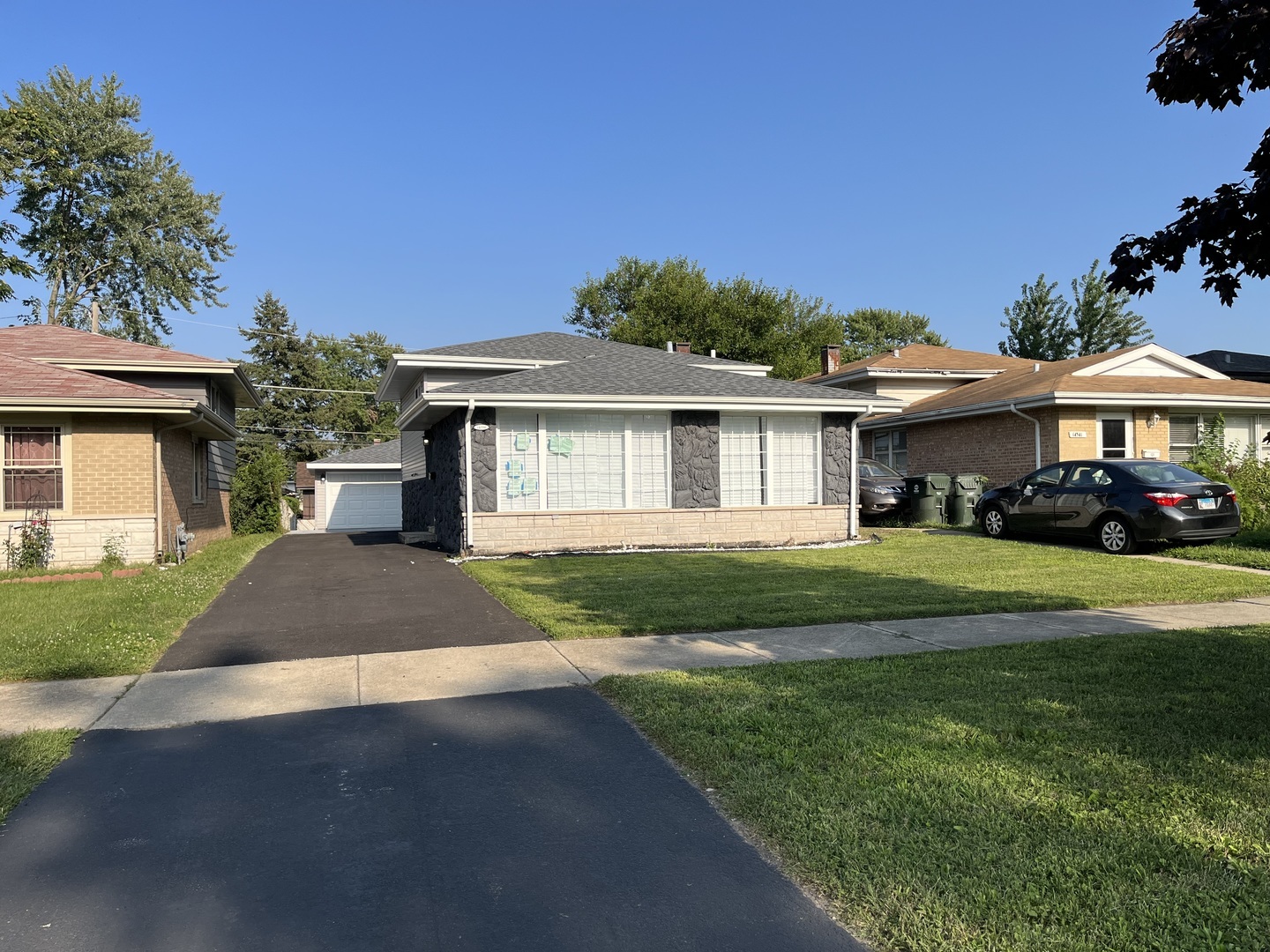 Property Photo:  14339 Cottage Grove Avenue  IL 60419 