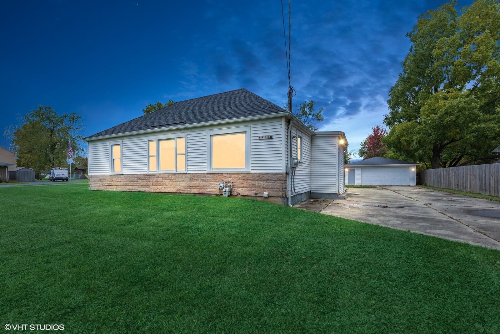 Property Photo:  2720 33rd Street  IL 60099 