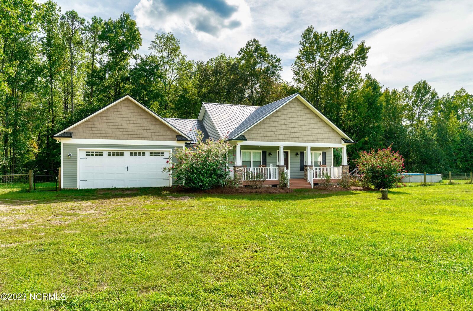 Property Photo: 1228 McDuffie Road NC 27209