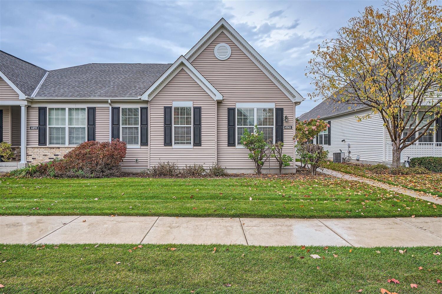 Property Photo:  4901 Woodland Avenue  MN 55379 