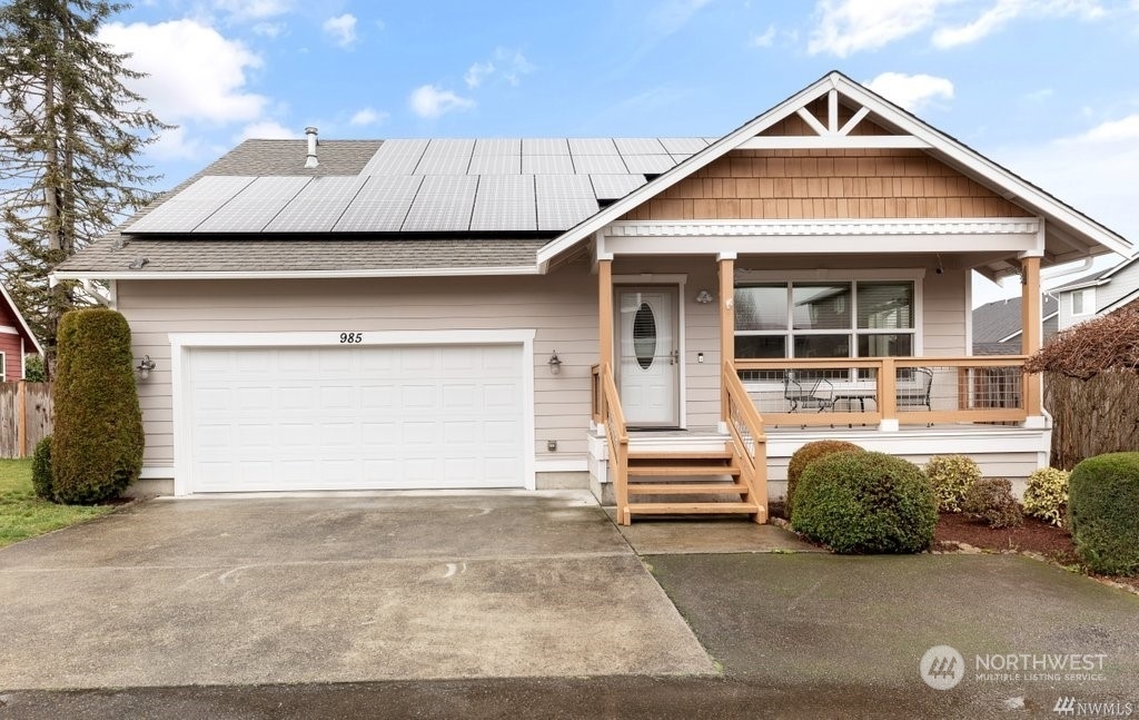 Property Photo:  985 Picket Lane  WA 98233 