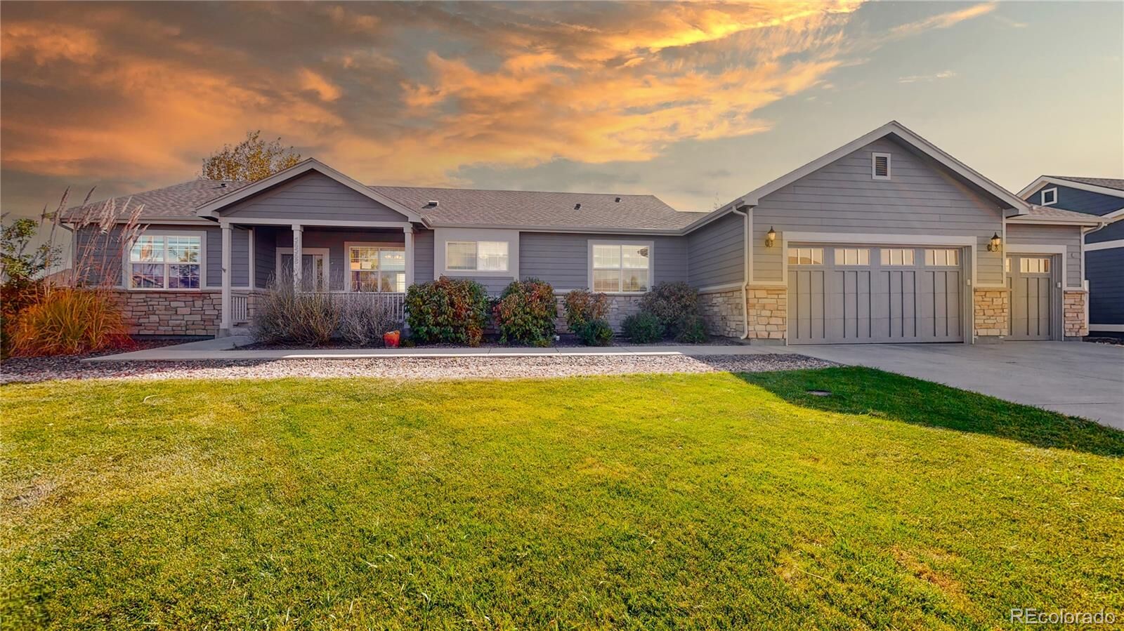 Property Photo:  56568 E 24th Place  CO 80136 