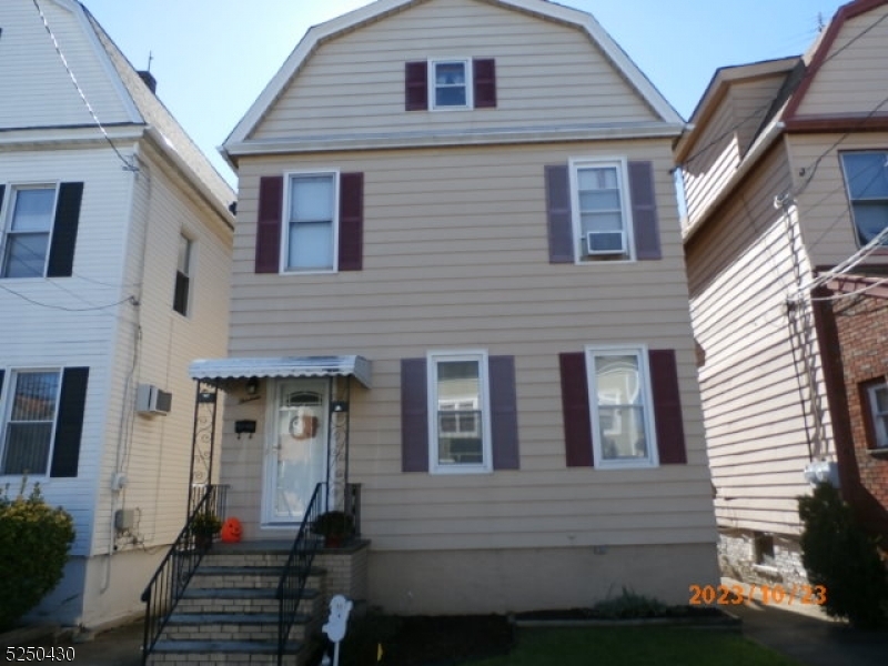 13 Boyle Pl  Elizabeth City NJ 07202 photo