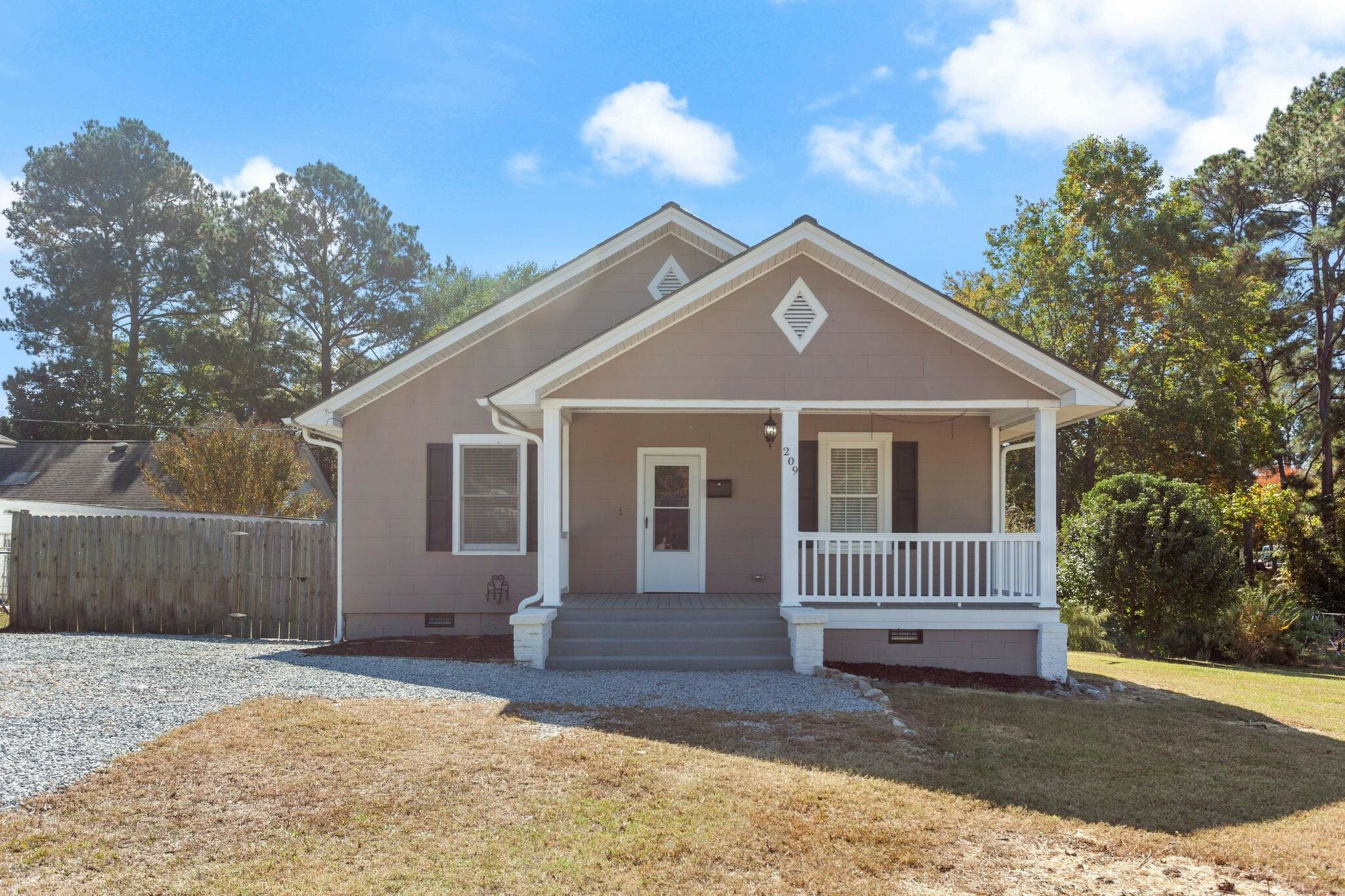 Property Photo:  209 E J Street  NC 28339 