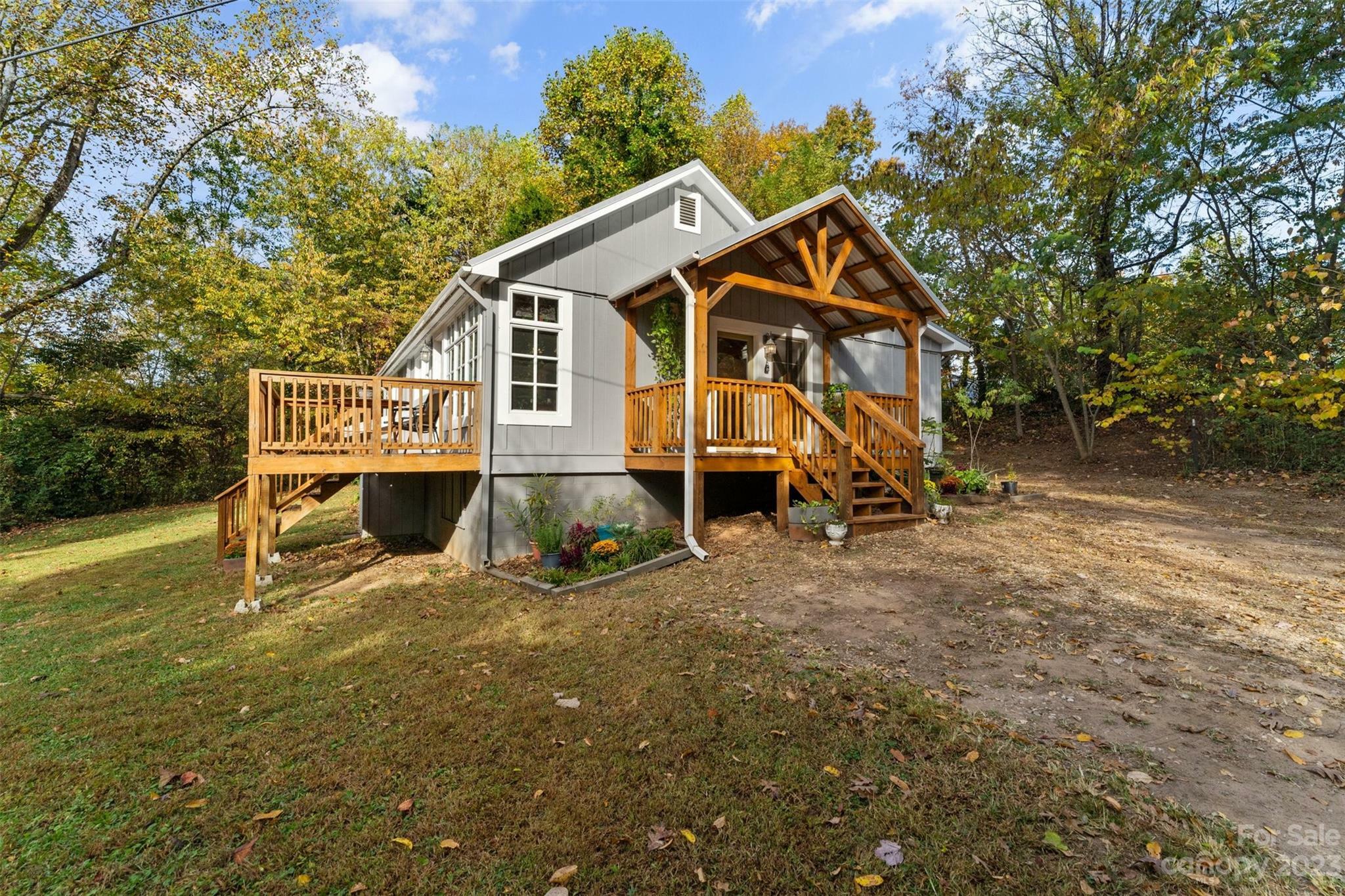 Property Photo: 156 Faith Baptist Church Road NC 28752