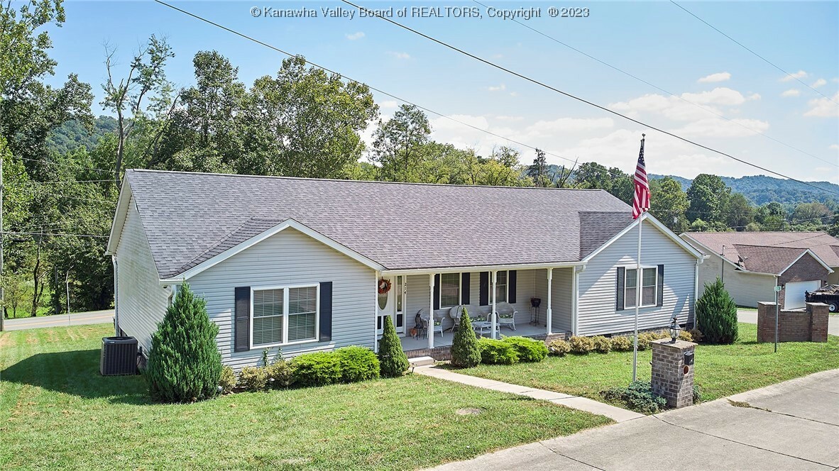 Property Photo: 214 Patricia Street WV 25159