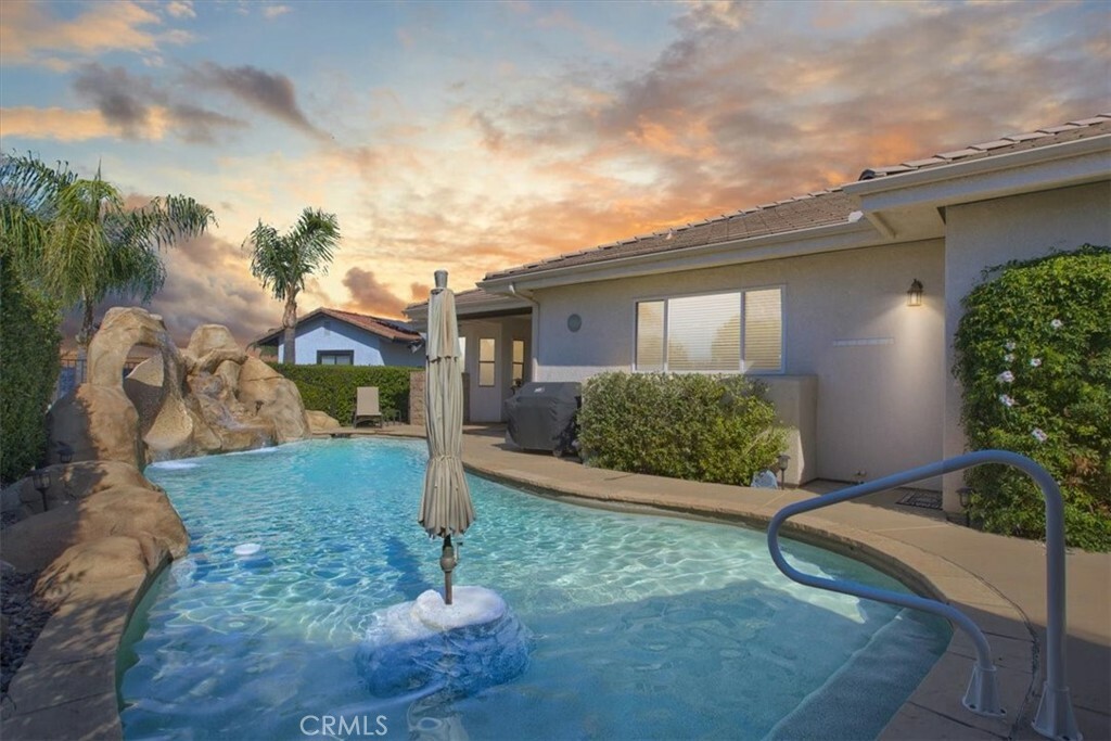 Property Photo:  22451 Loch Lomond Drive  CA 92587 