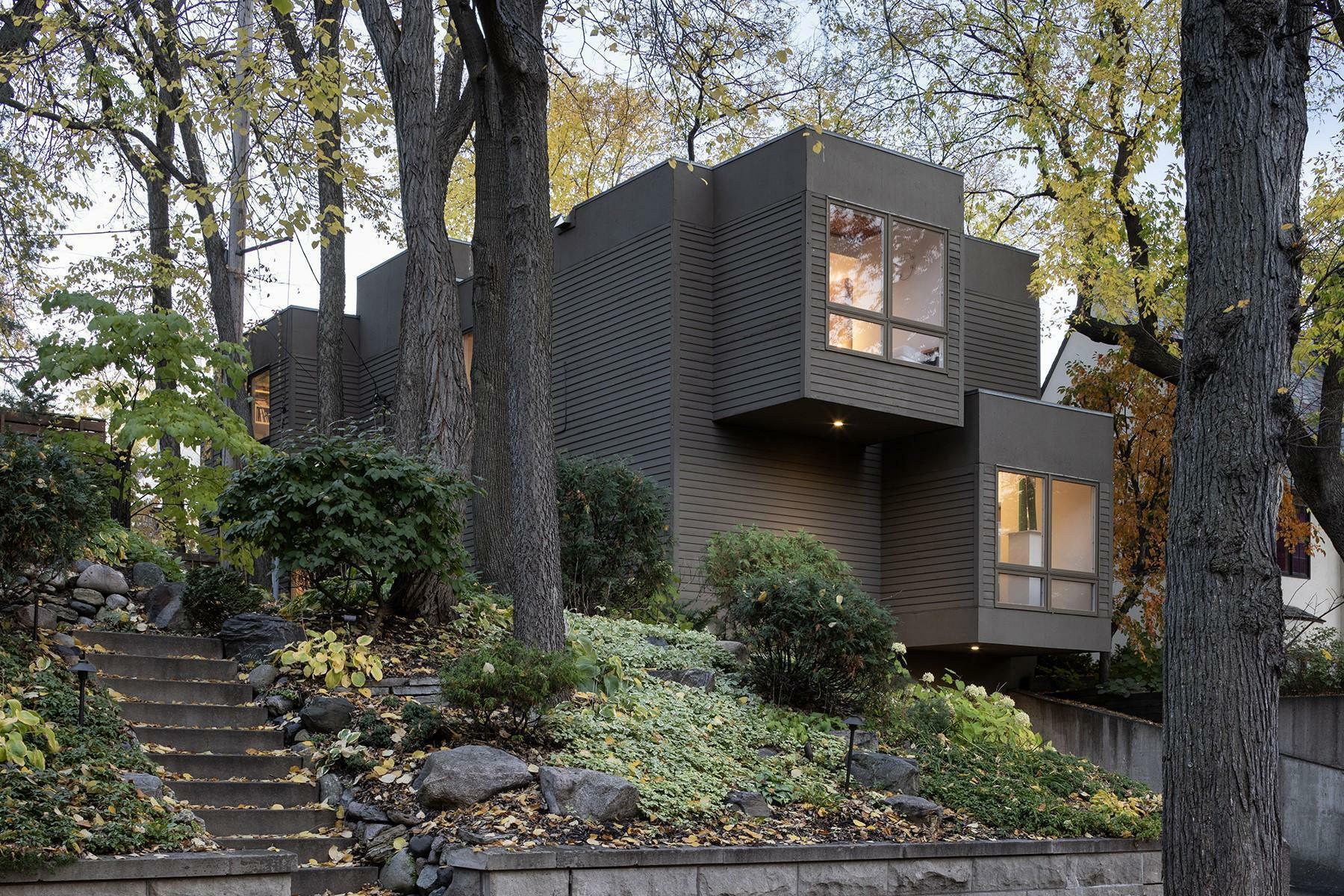 Property Photo: 1717 Humboldt Avenue S MN 55403