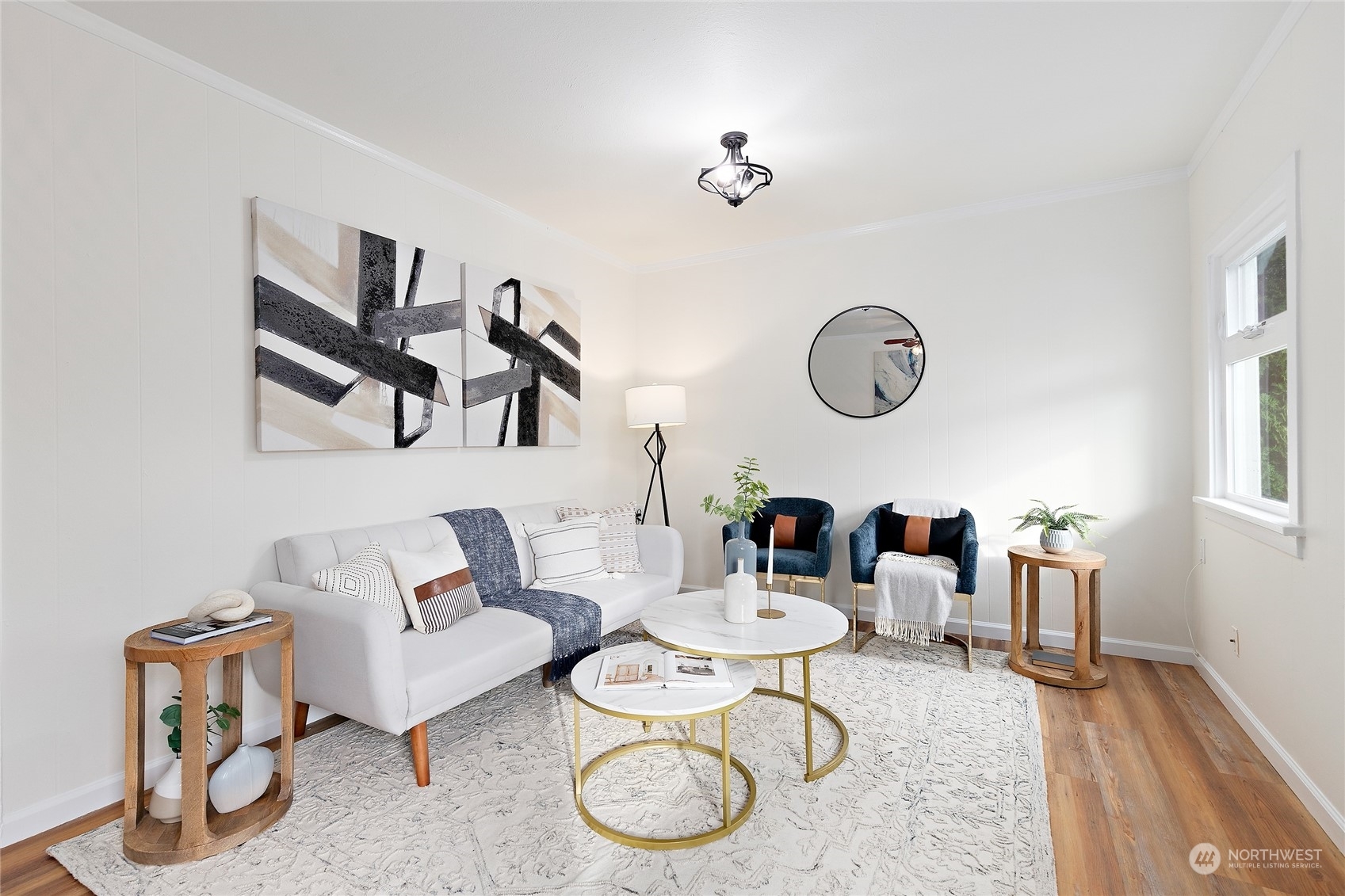 Property Photo: 2606 Walnut Street WA 98201