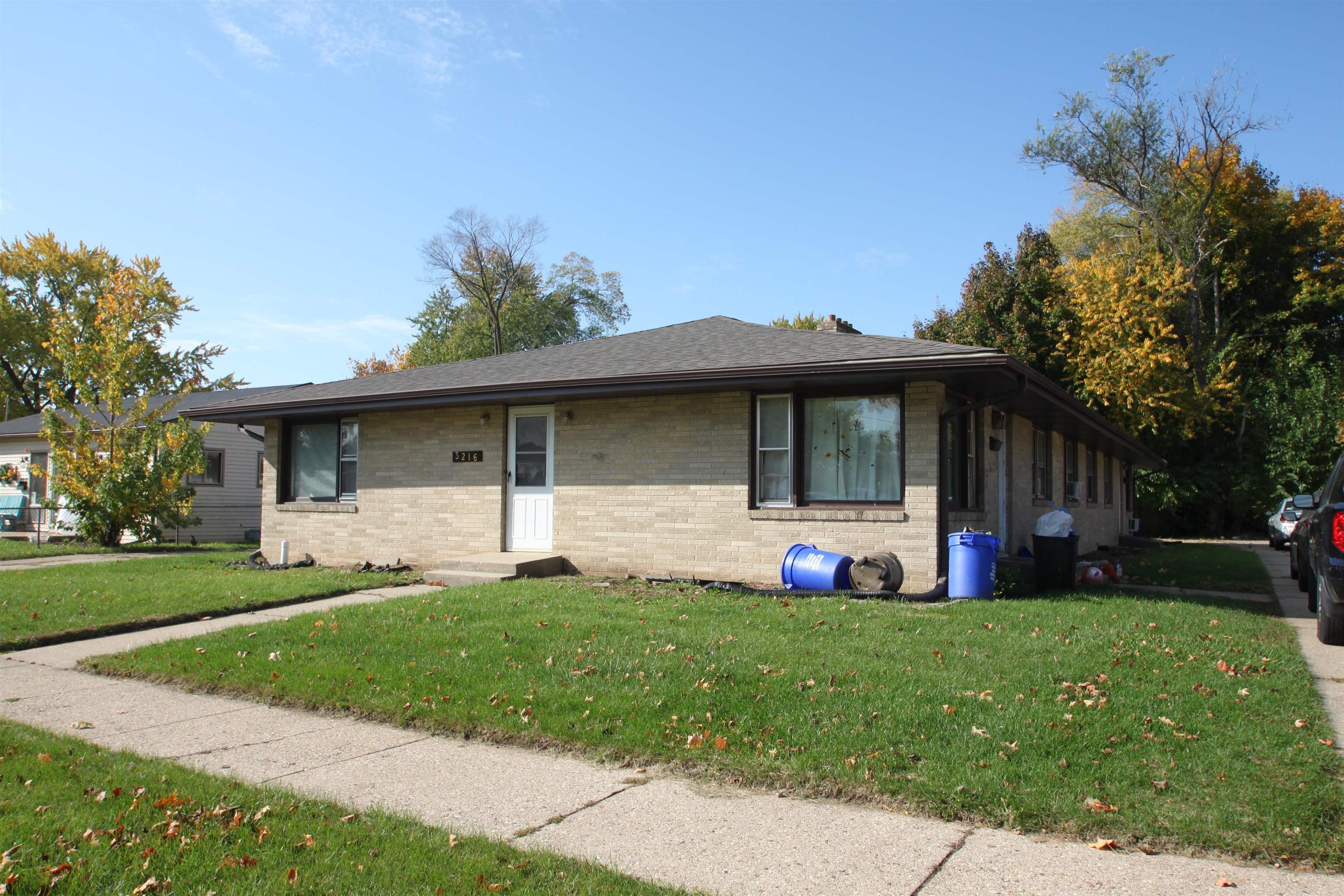 Property Photo:  3216 Darwood Drive  IL 61101 