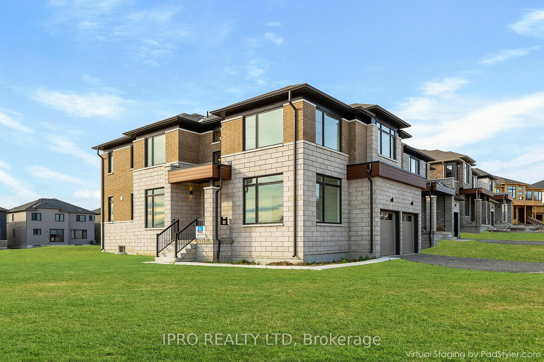 Property Photo:  1 Del Ray Cres  ON L9Z0N7 