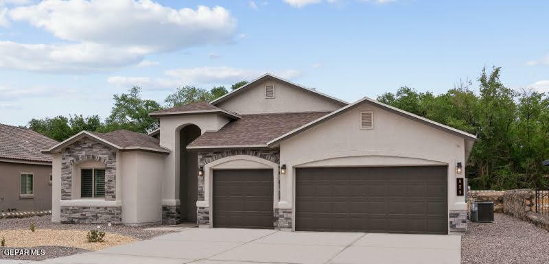 Property Photo:  7401 White Cedar Place  TX 79835 