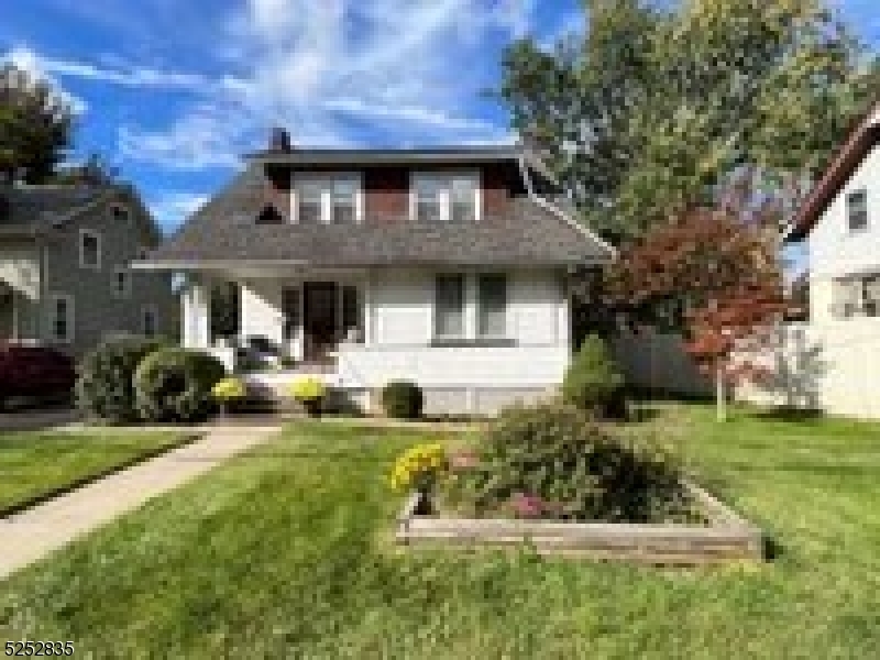 Property Photo:  238 Walnut St  NJ 08812 