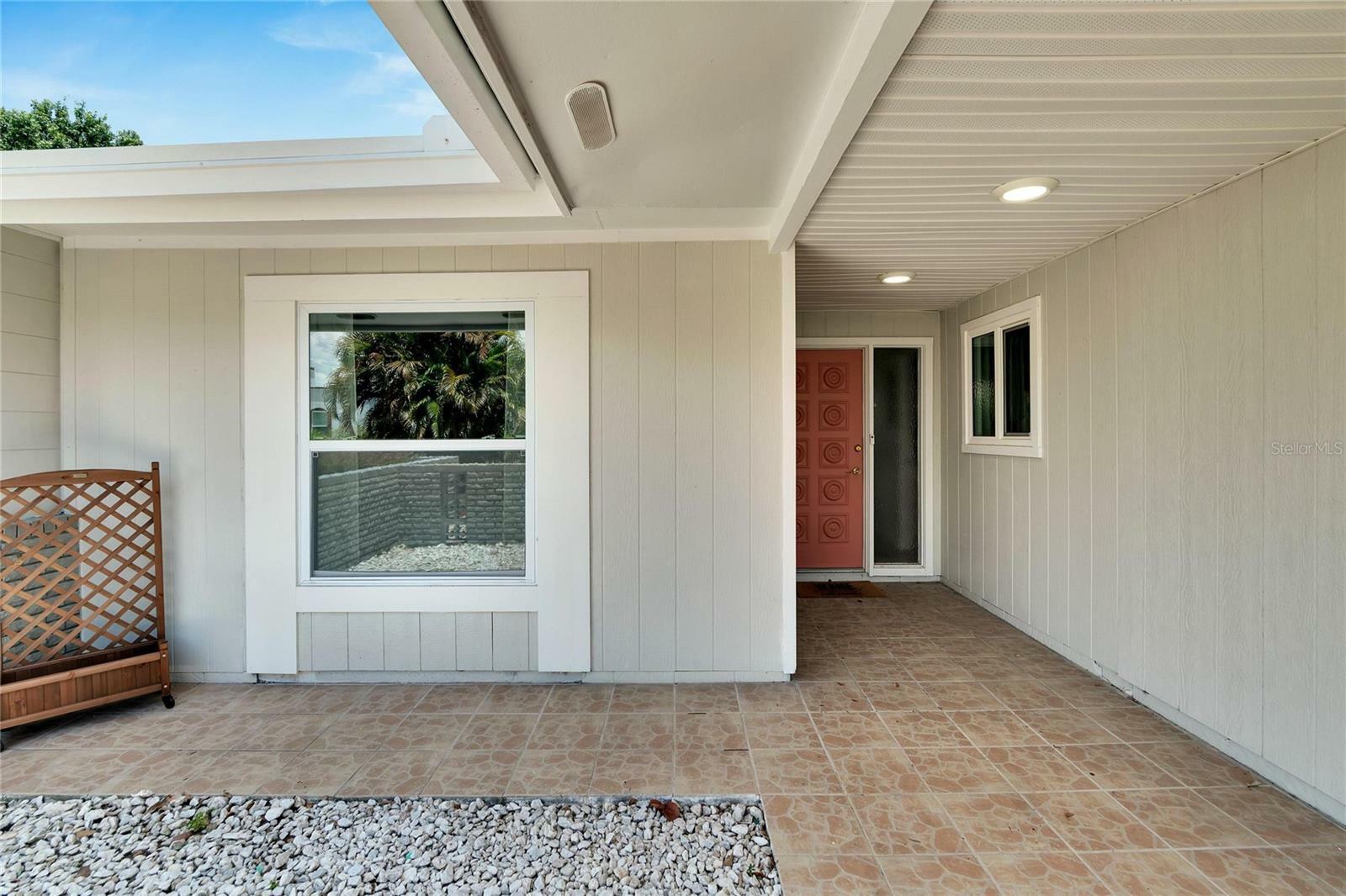 Property Photo:  1632 Costa Street  FL 33573 