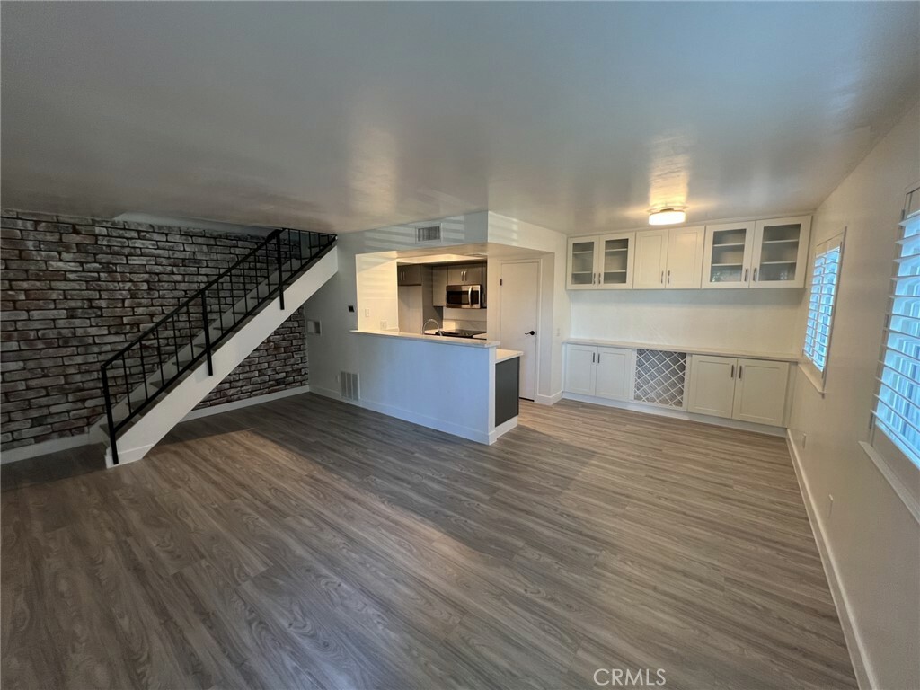 Property Photo:  1301 W 8th Street 3  CA 91786 