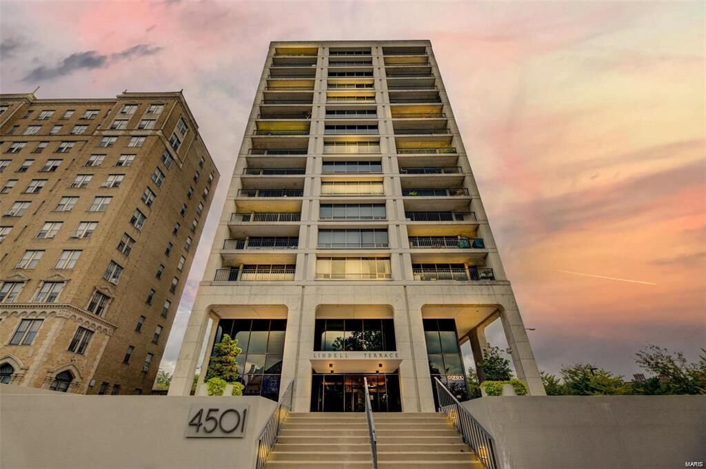 Property Photo: 4501 Lindell Boulevard 14F MO 63108