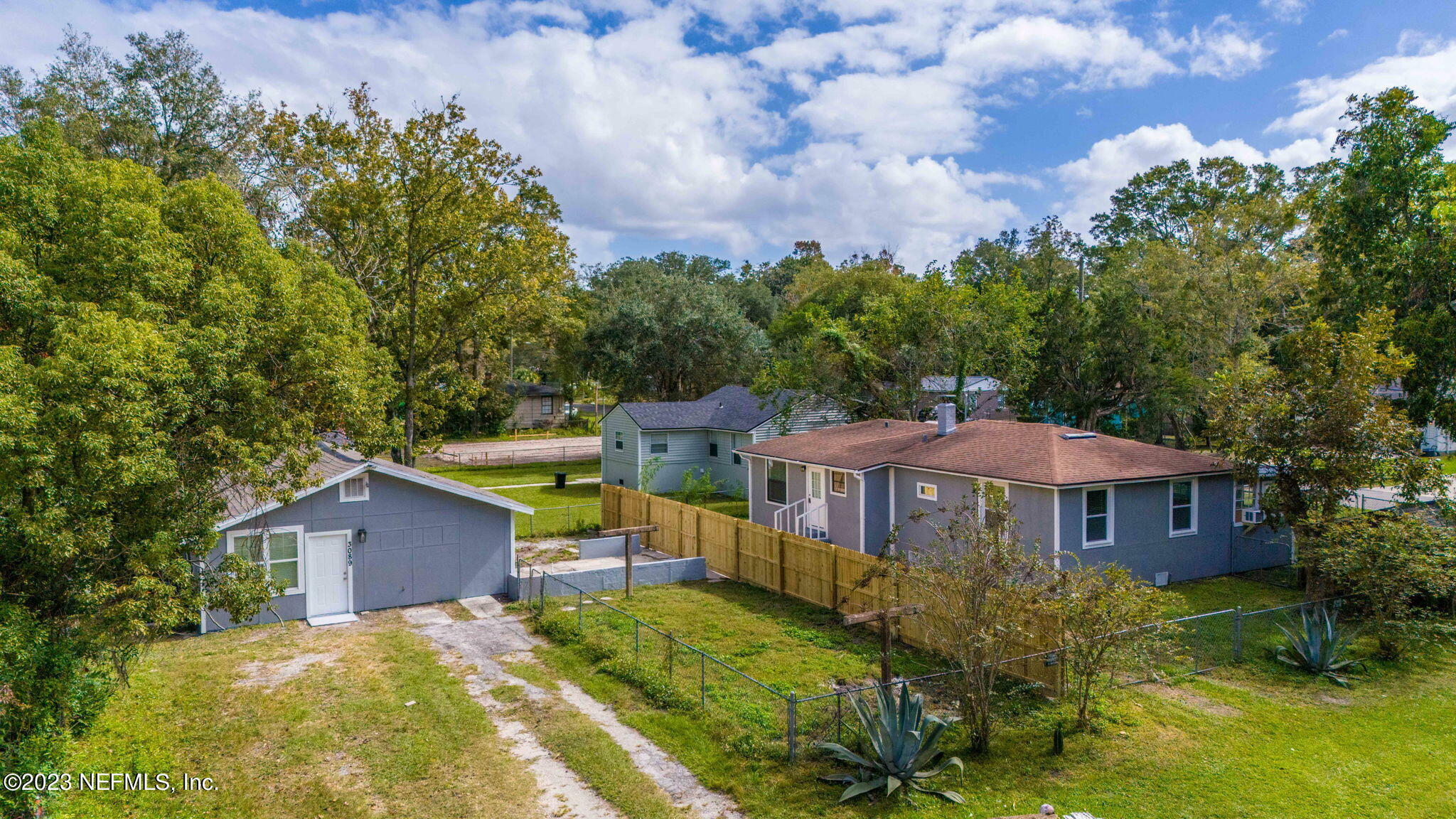 Property Photo:  3089 W 19th Street  FL 32254 