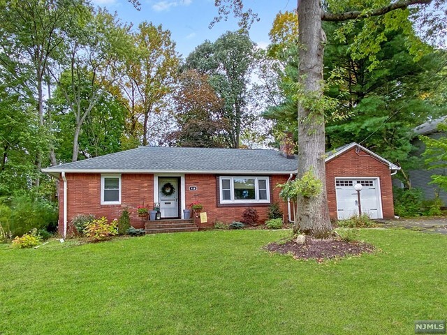 Property Photo: 928 Oradell Avenue NJ 07649