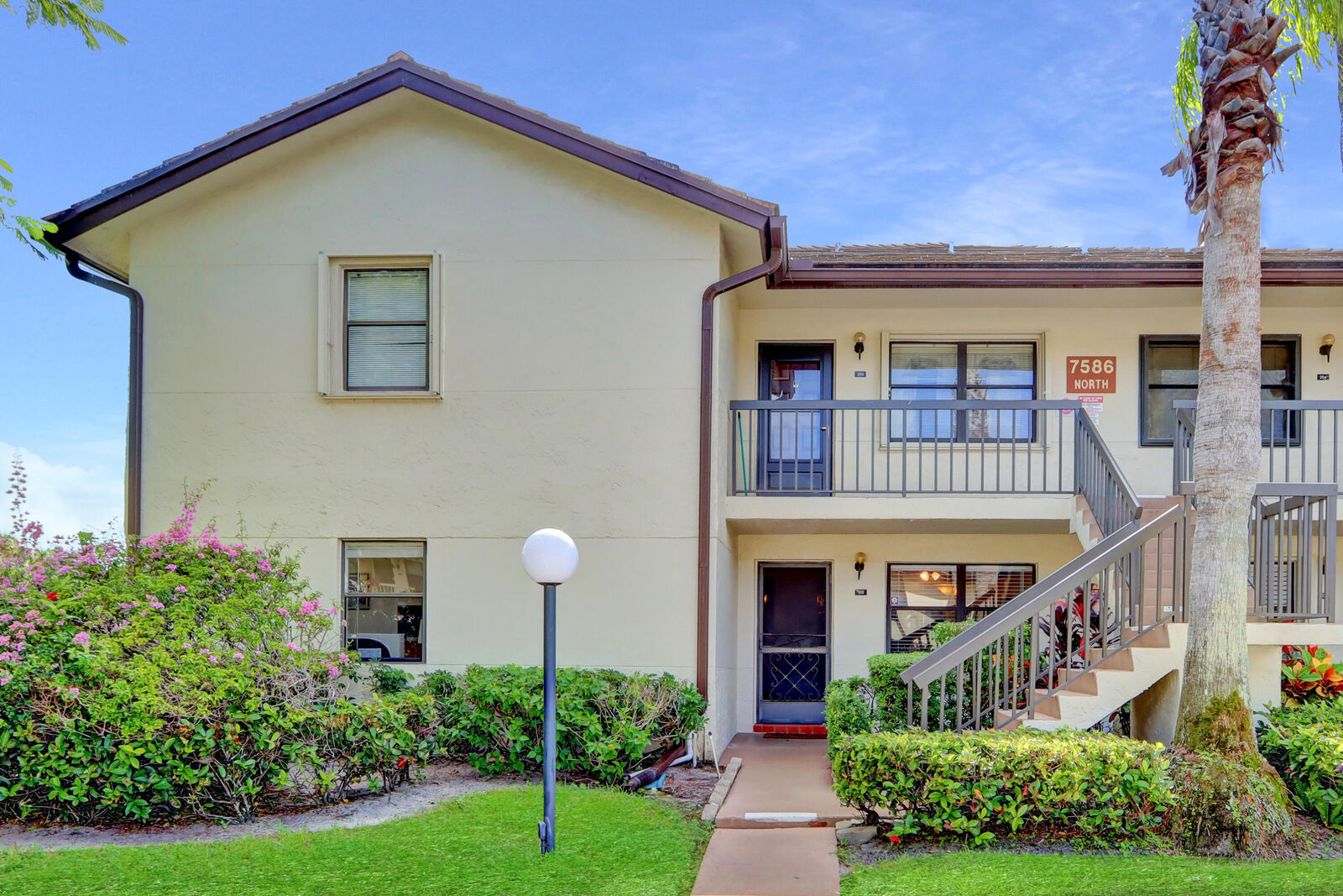 Property Photo:  7586 Tahiti Lane 103  FL 33467 