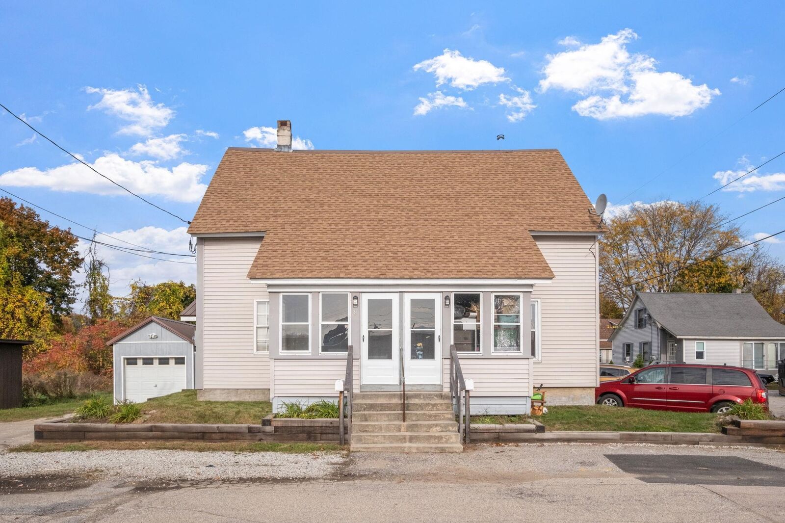 Property Photo:  6-8 Higgins Place  NH 03301 