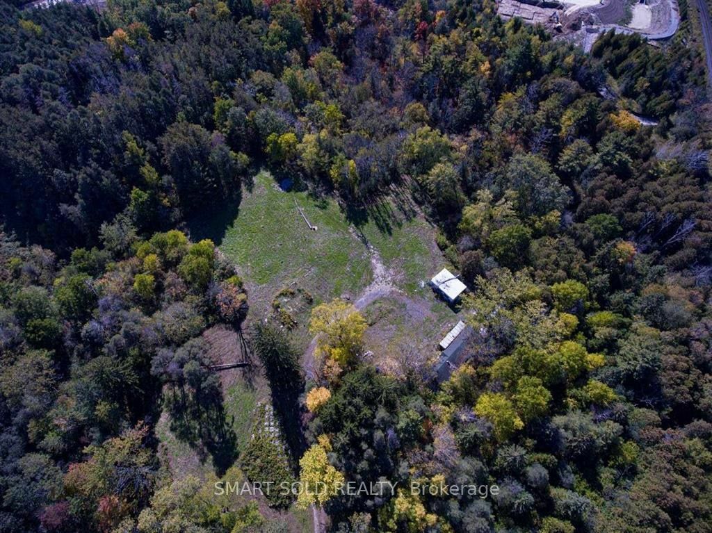 Property Photo:  14378 Yonge St  ON L4G0P5 