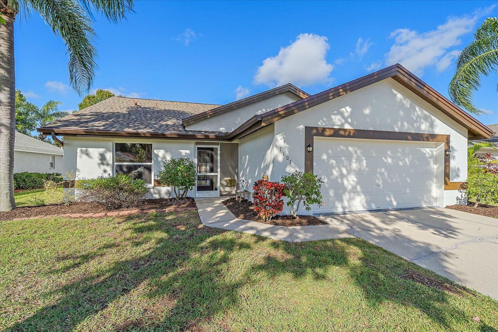 Property Photo:  7107 52nd Drive E  FL 34203 