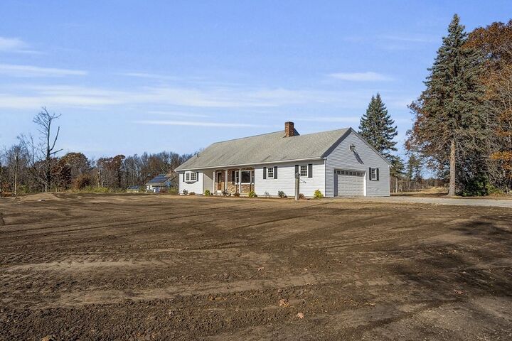 Property Photo: 318 Howard St MA 01462