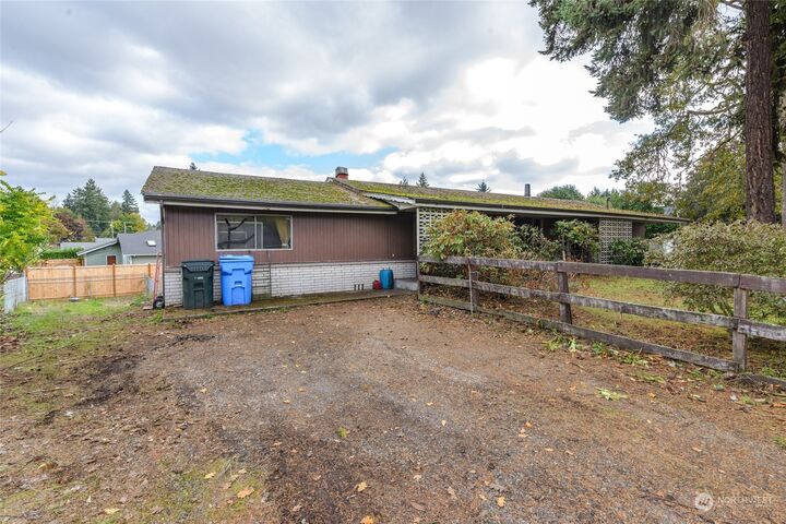 Property Photo:  10105 Barnes Lane S  WA 98444 