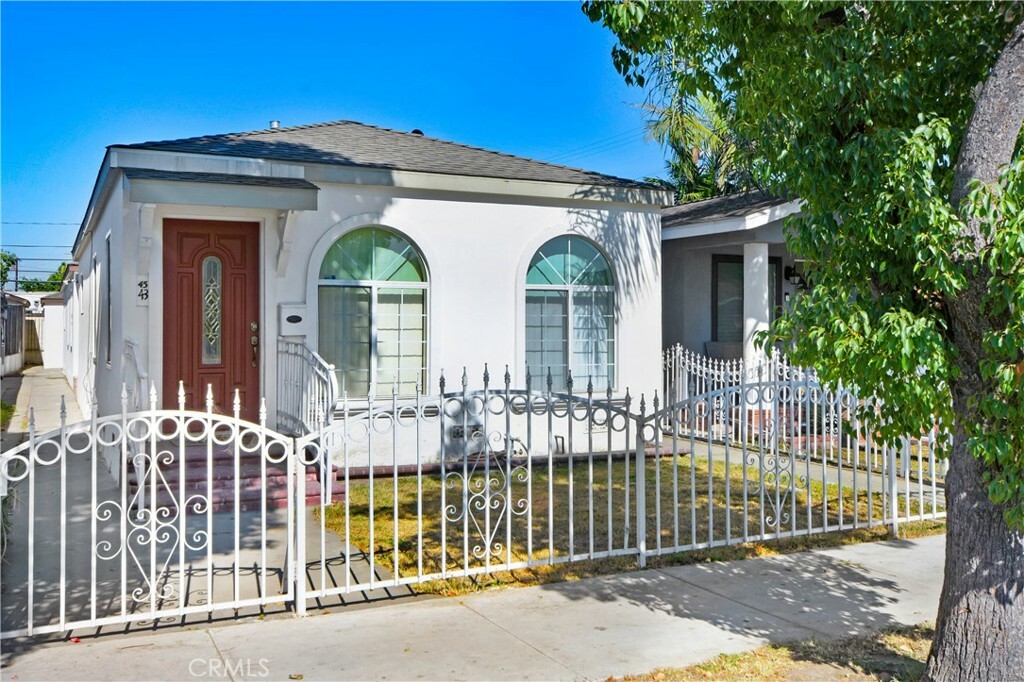 Property Photo: 43 W Plymouth Street CA 90805