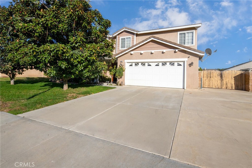 Property Photo:  6364 Pomegranate Court  CA 92880 