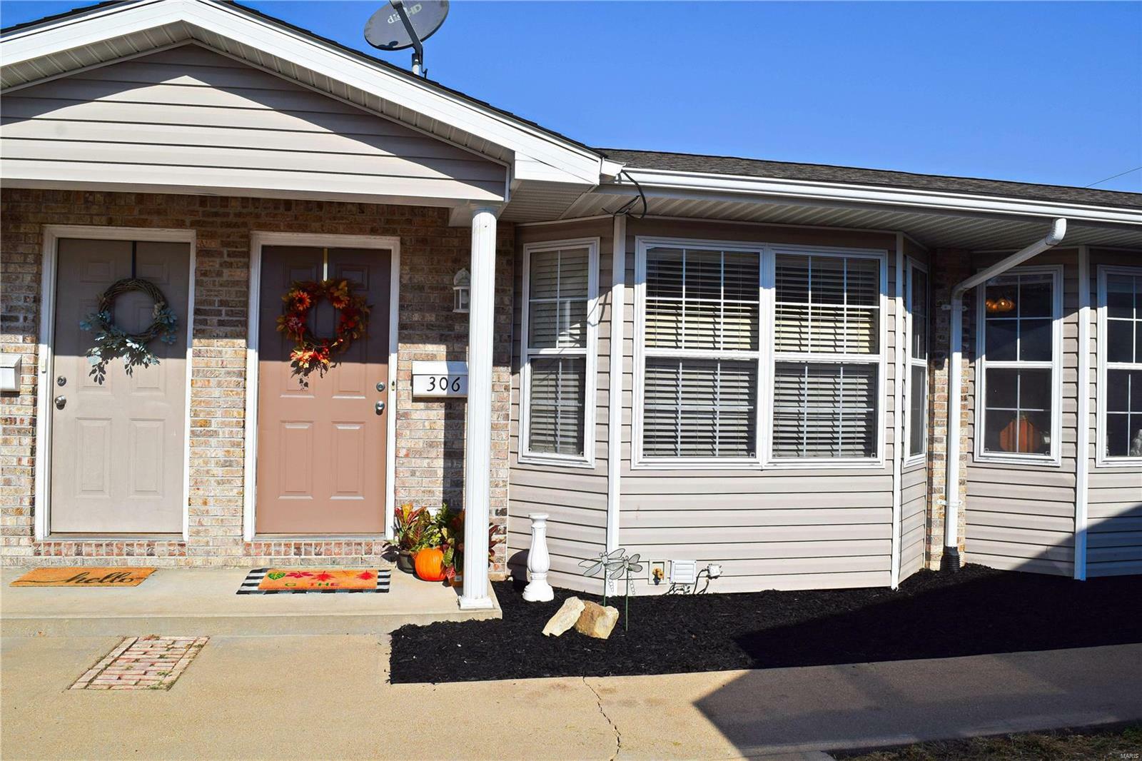 Property Photo: 306 S 5th Street MO 63028