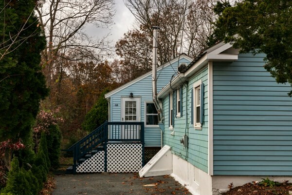 Property Photo:  114 Lakeshore Dr  MA 01504 