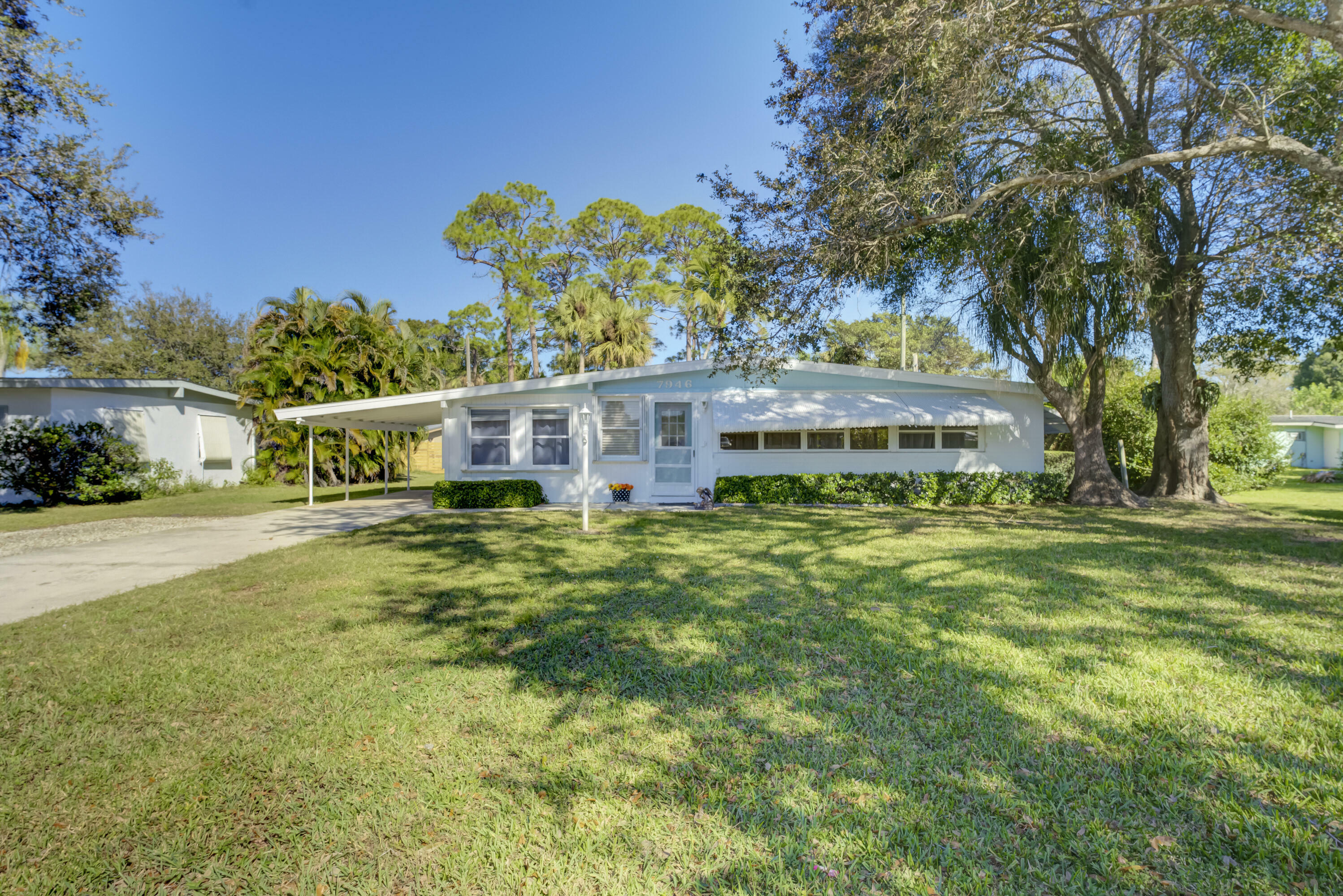 Property Photo:  7946 21st Street  FL 32966 