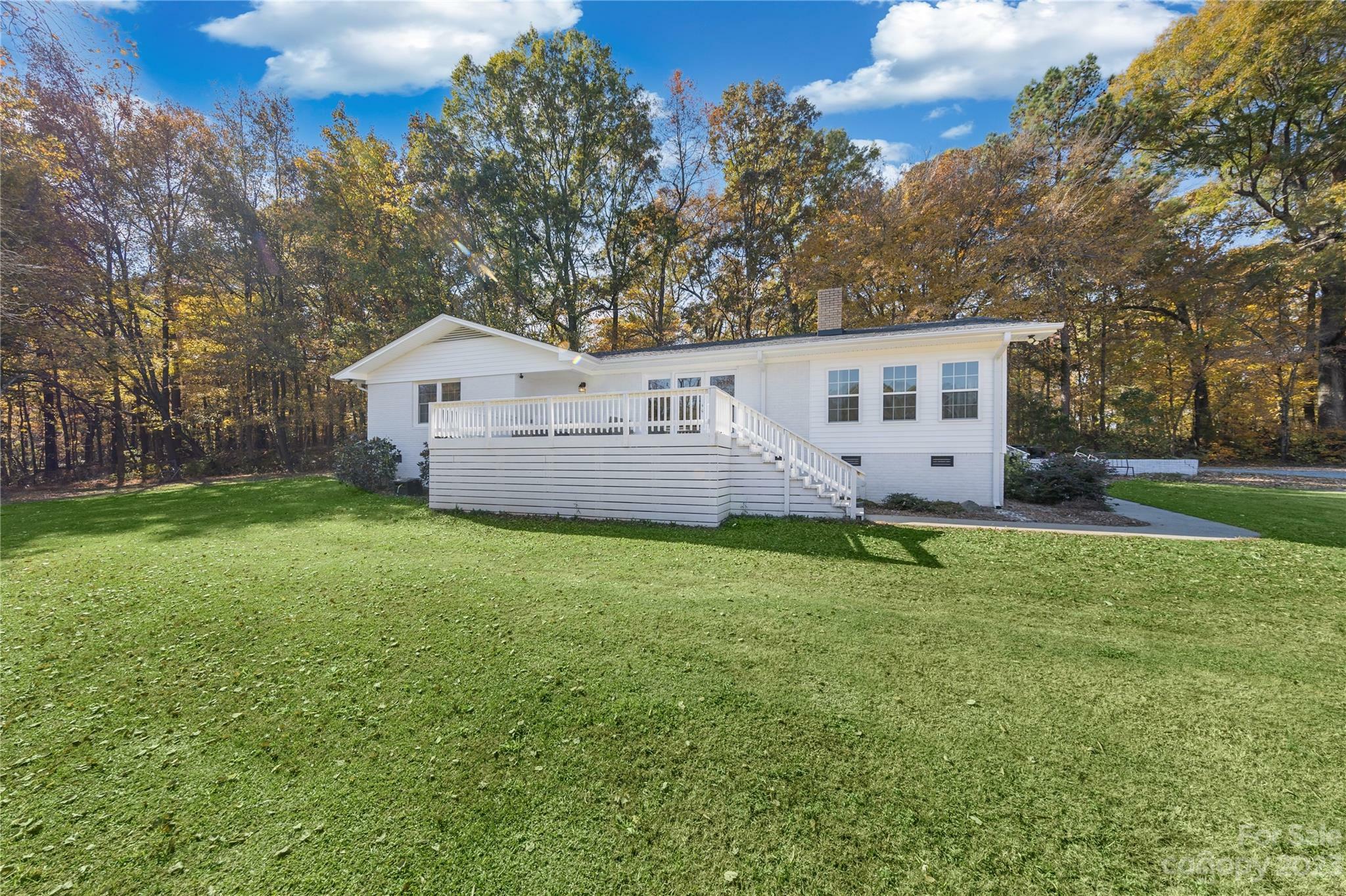 Property Photo:  4906 Plyler Mill Road  NC 28112 