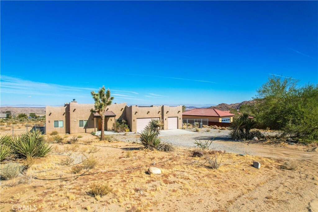 Property Photo:  61246 Onaga Trail  CA 92252 