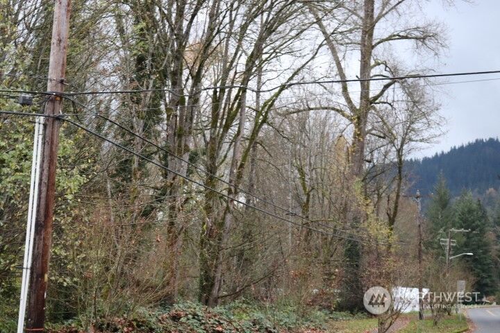 Property Photo: 620 Wildwood Boulevard SW WA 98027