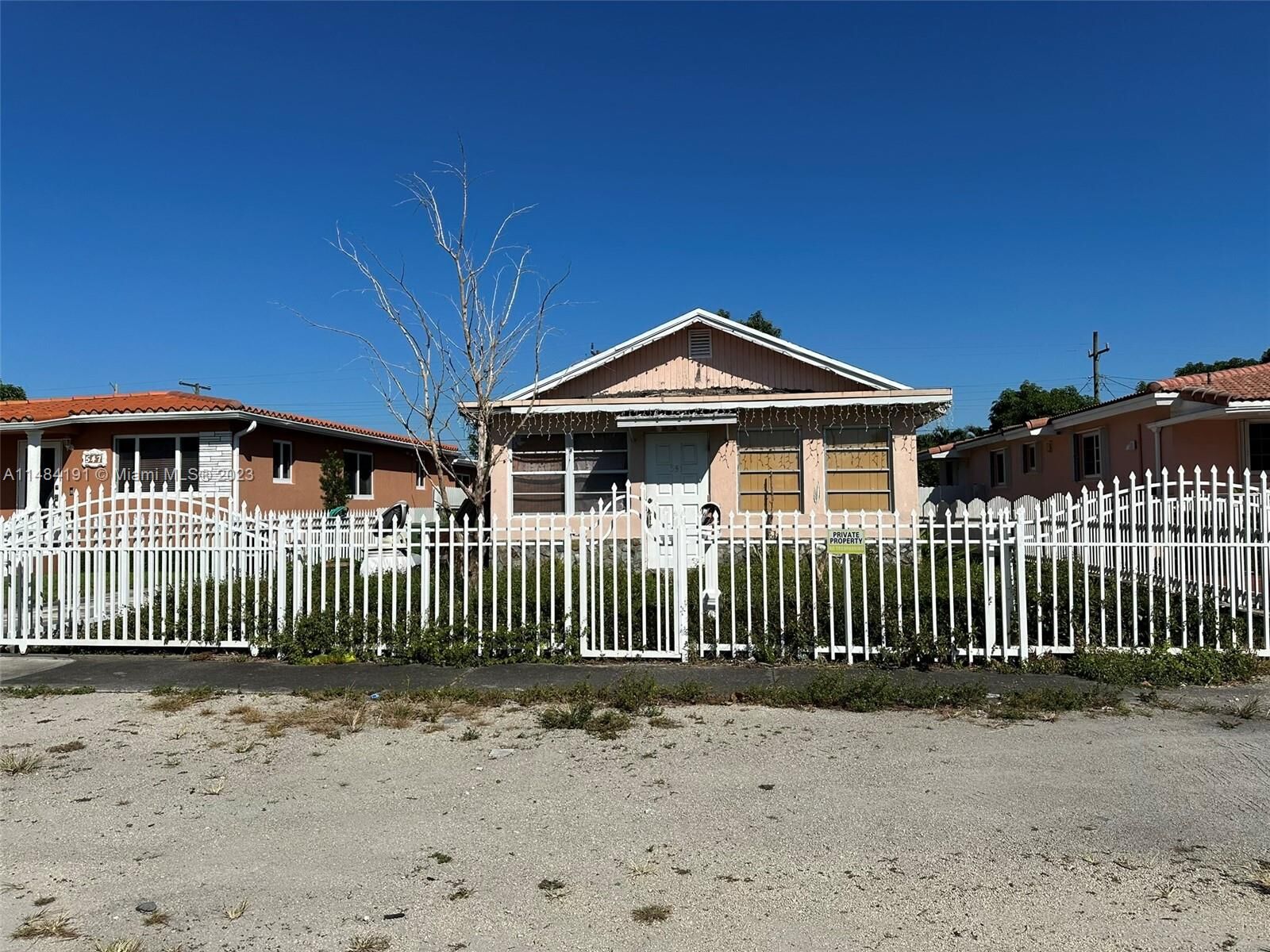Property Photo:  551 E 12th St  FL 33010 