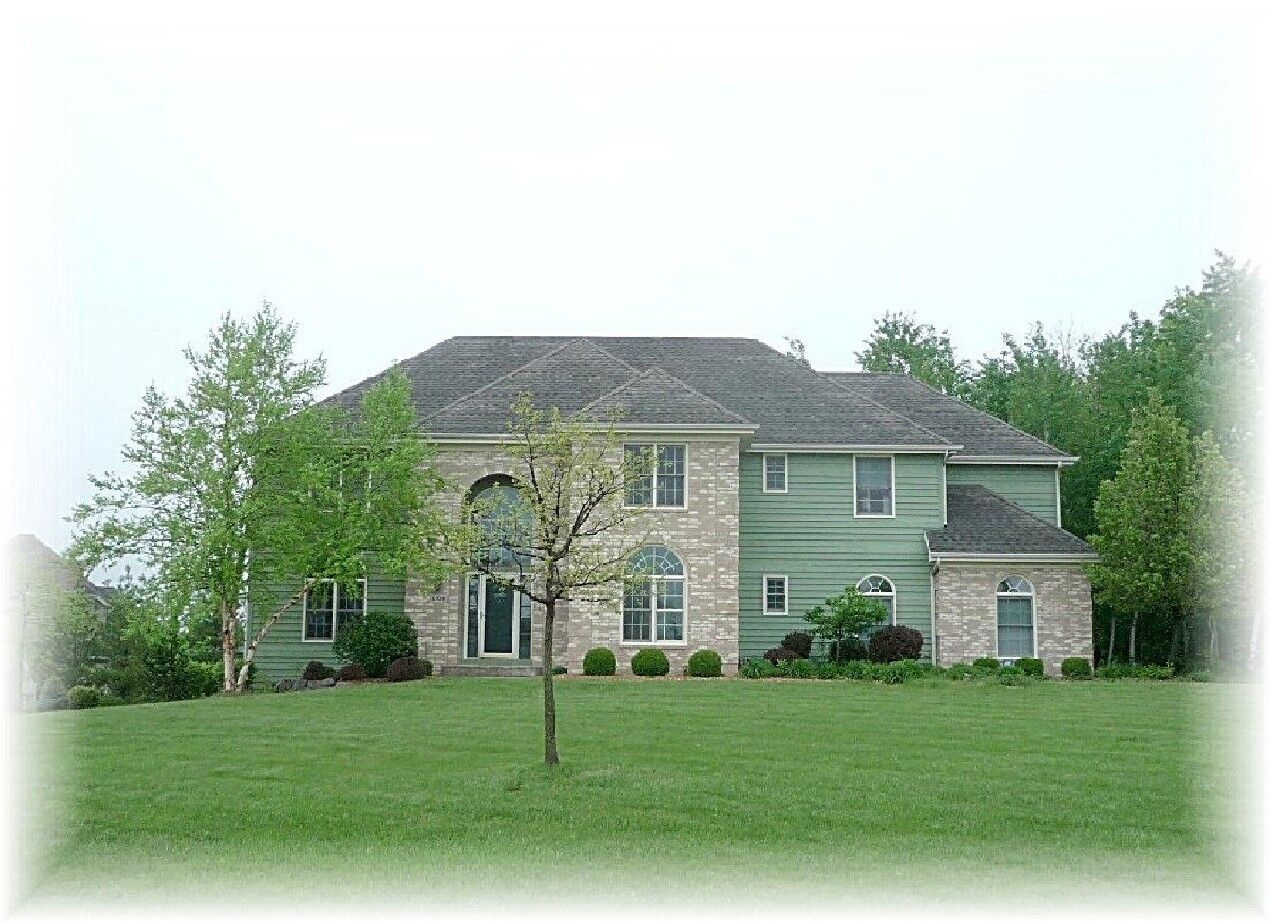 Property Photo: 6300 Horseshoe Ln WI 53402