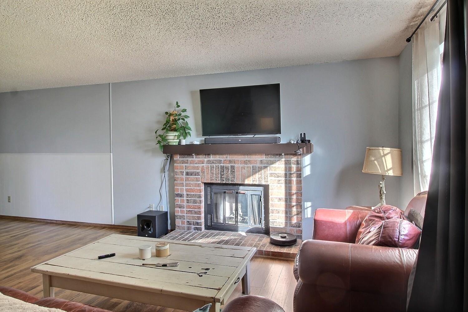 Property Photo: 2125 S Lark Ct KS 67209