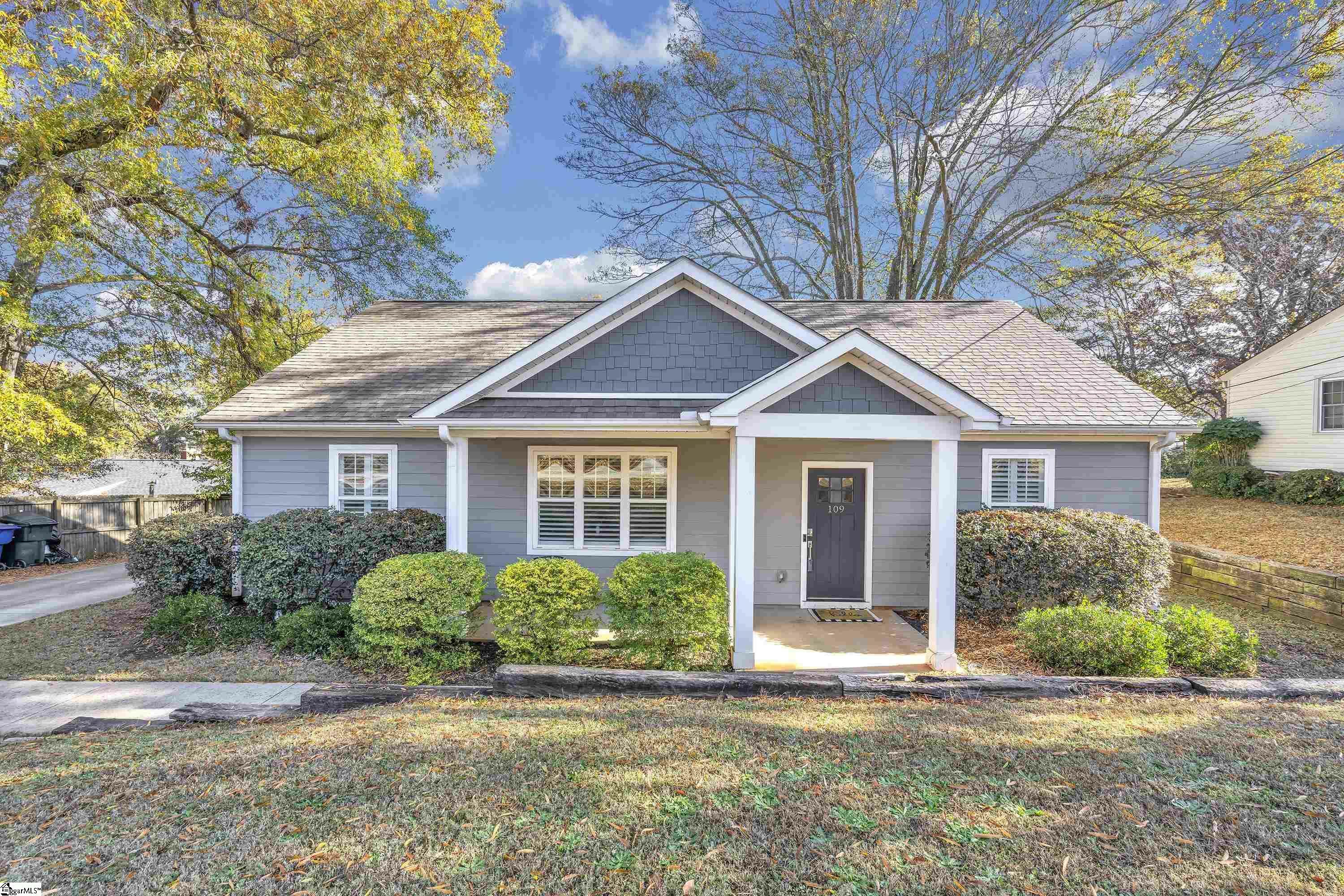 Property Photo:  109 Oakland Drive  SC 29607 