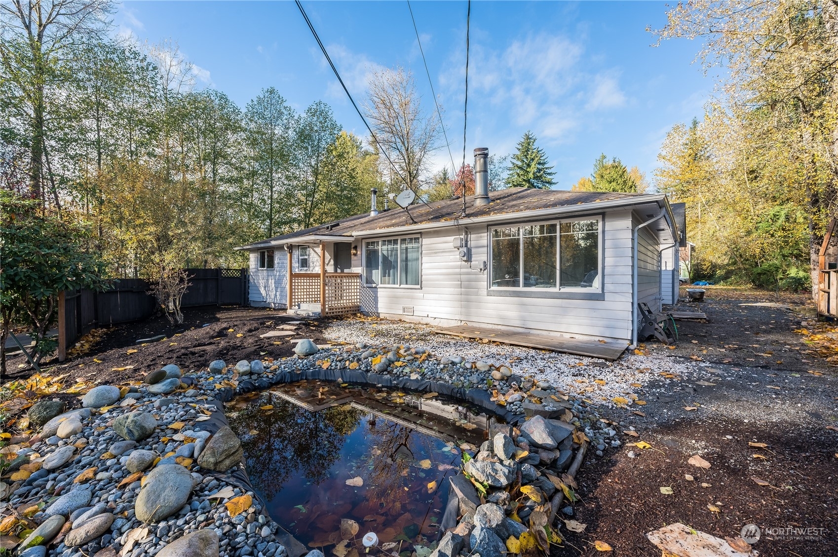 Property Photo: 1823 Hollow Dale Place WA 98204