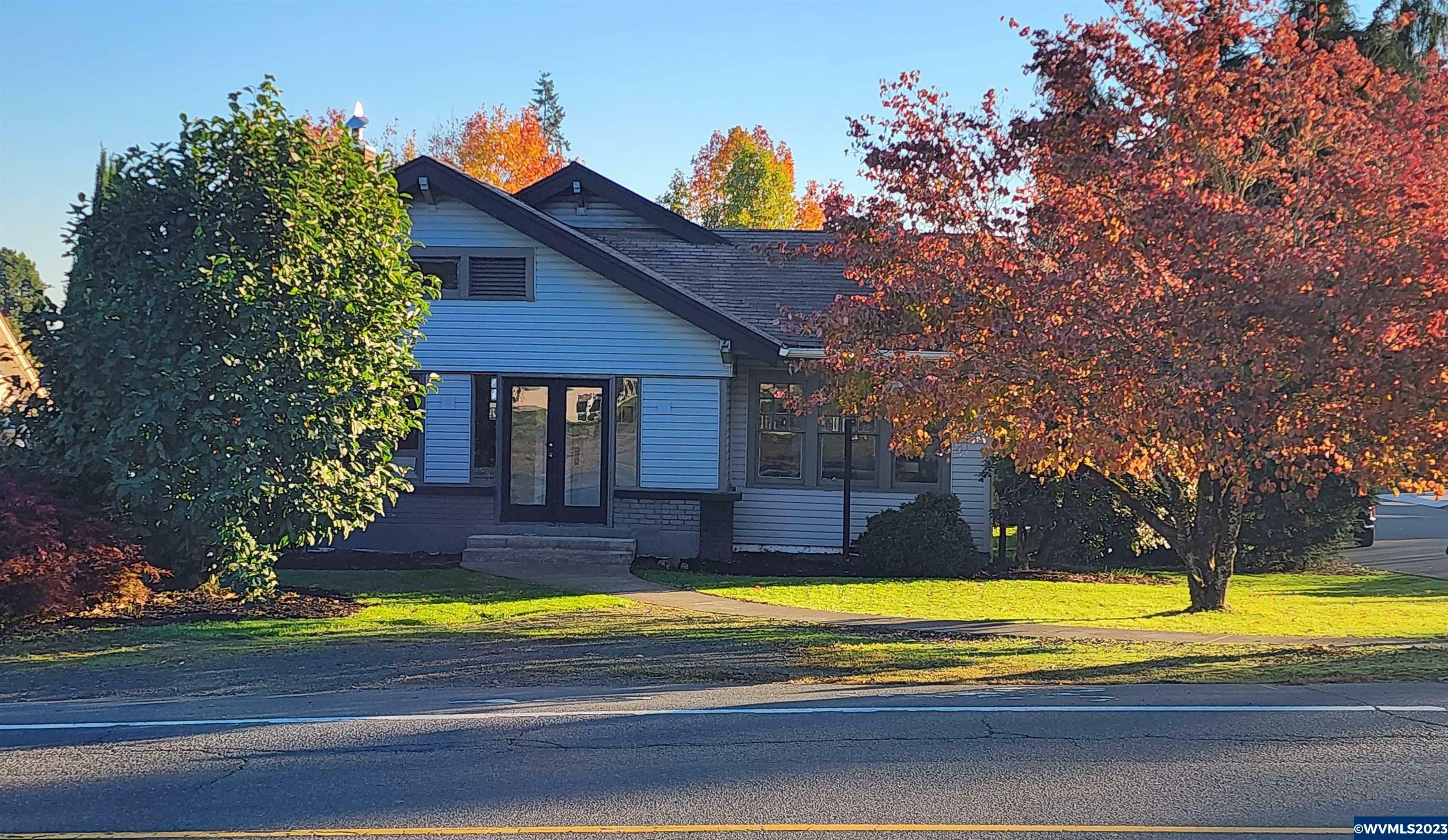 Property Photo: 1005 Main St S OR 97361