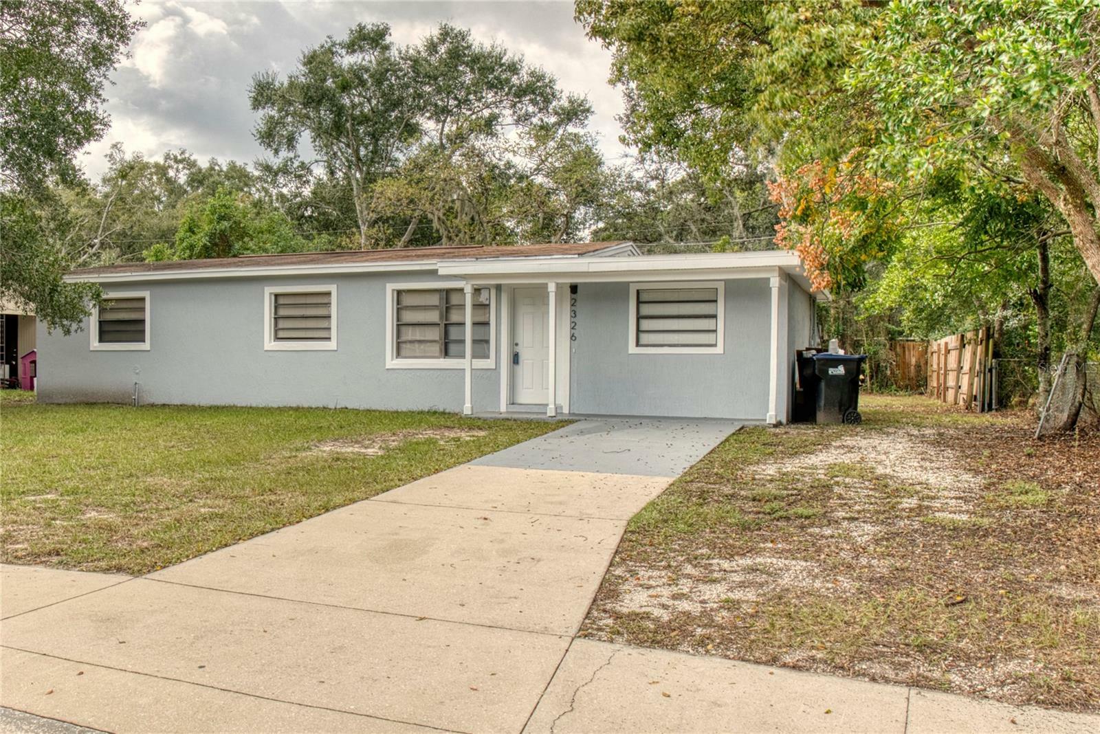 Property Photo: 2326 Juno Avenue FL 32817