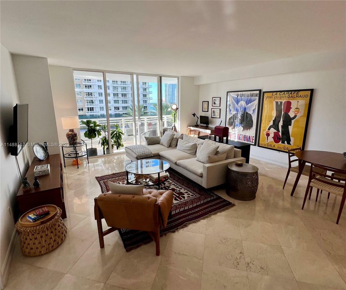 Property Photo: 901 Brickell Key Blvd 802 FL 33131