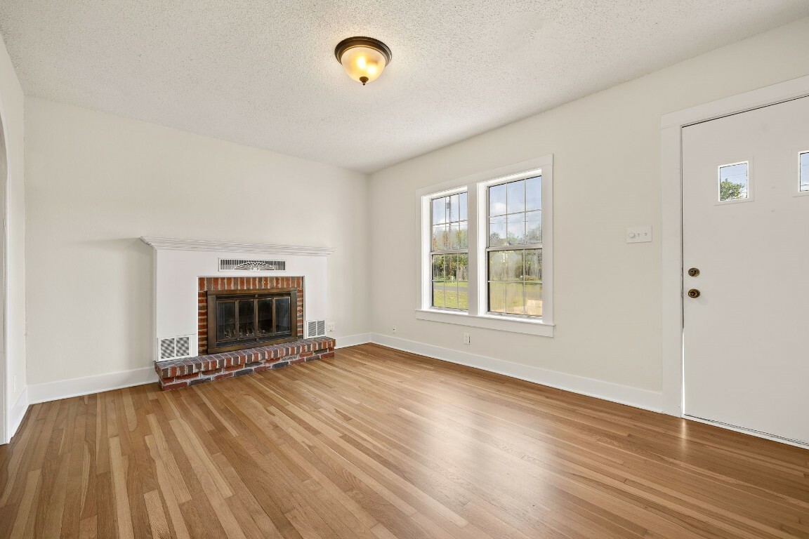 Property Photo: 15206 Tacon Lane TX 78660