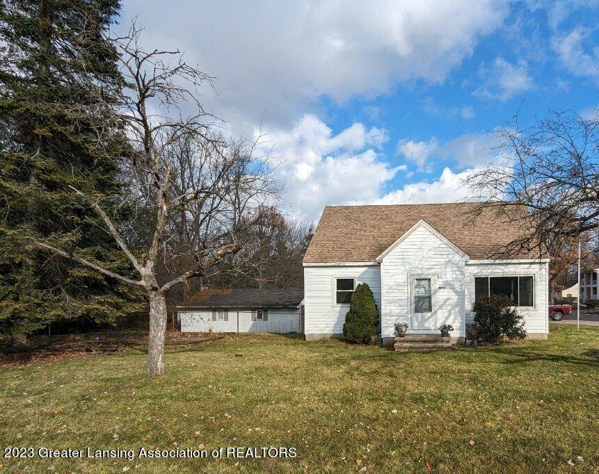 Property Photo:  4752 Tolland Avenue  MI 48842 