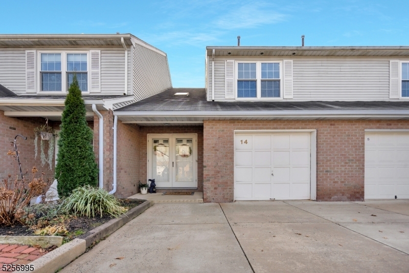 Property Photo: 14 Lee Ct NJ 08833