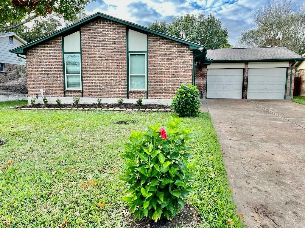 Property Photo: 11611 Burlwood Drive TX 77089